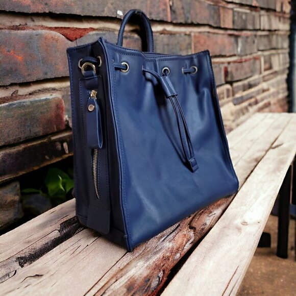 Moda Luxe Drawstring Backpack Bucket Purse - Gorgeous main image 7